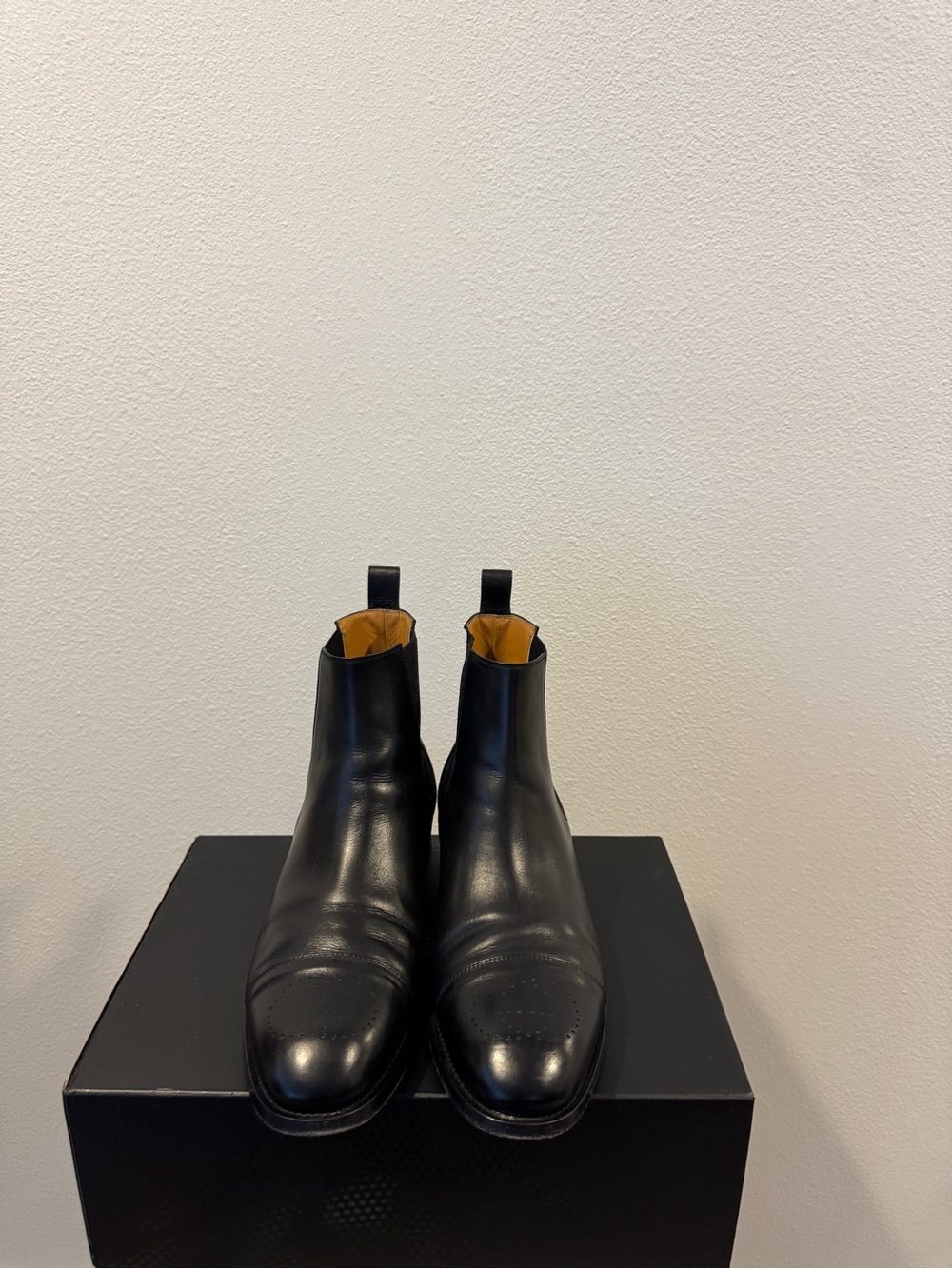 GUCCI Black Leather Chelsea